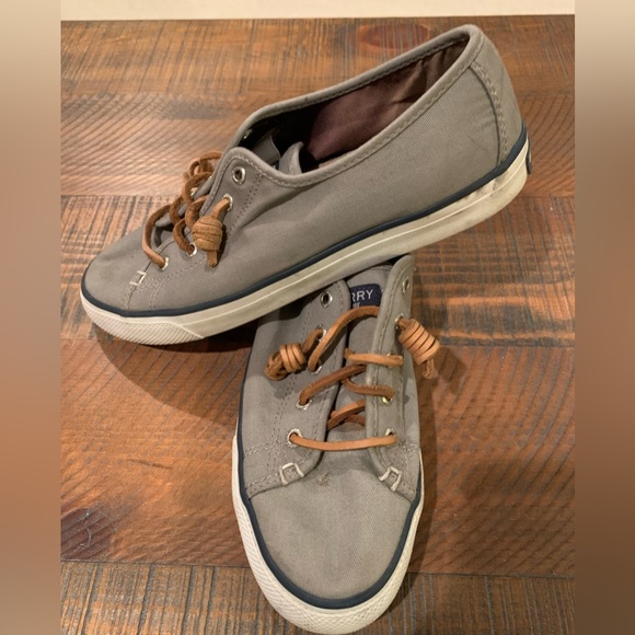 Sperry Topsider Canvas Shoes - Picture 2 of 3